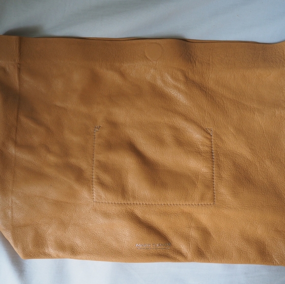 The Dinner Bag by Marie Turnor - Picture 12 of 14